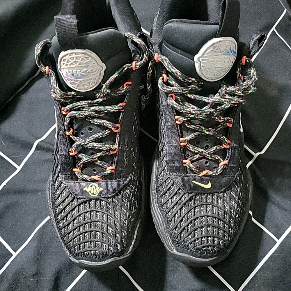 Nike Black Athletic Shoes with Multicolor Laces
